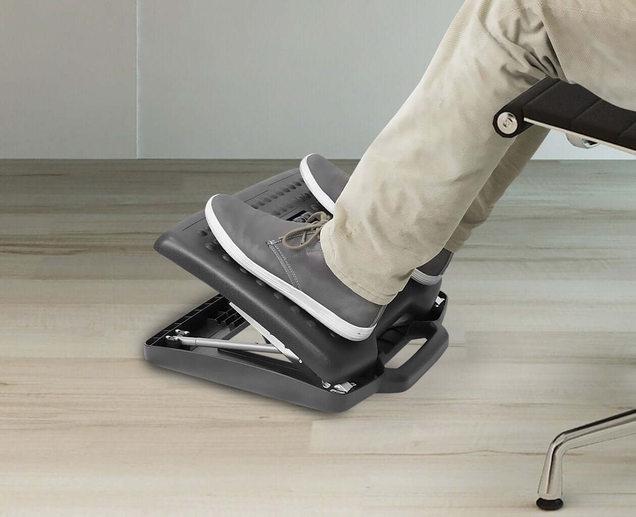 3M Adjustable Foot Rest FR330 - footrest - FR330 - Office