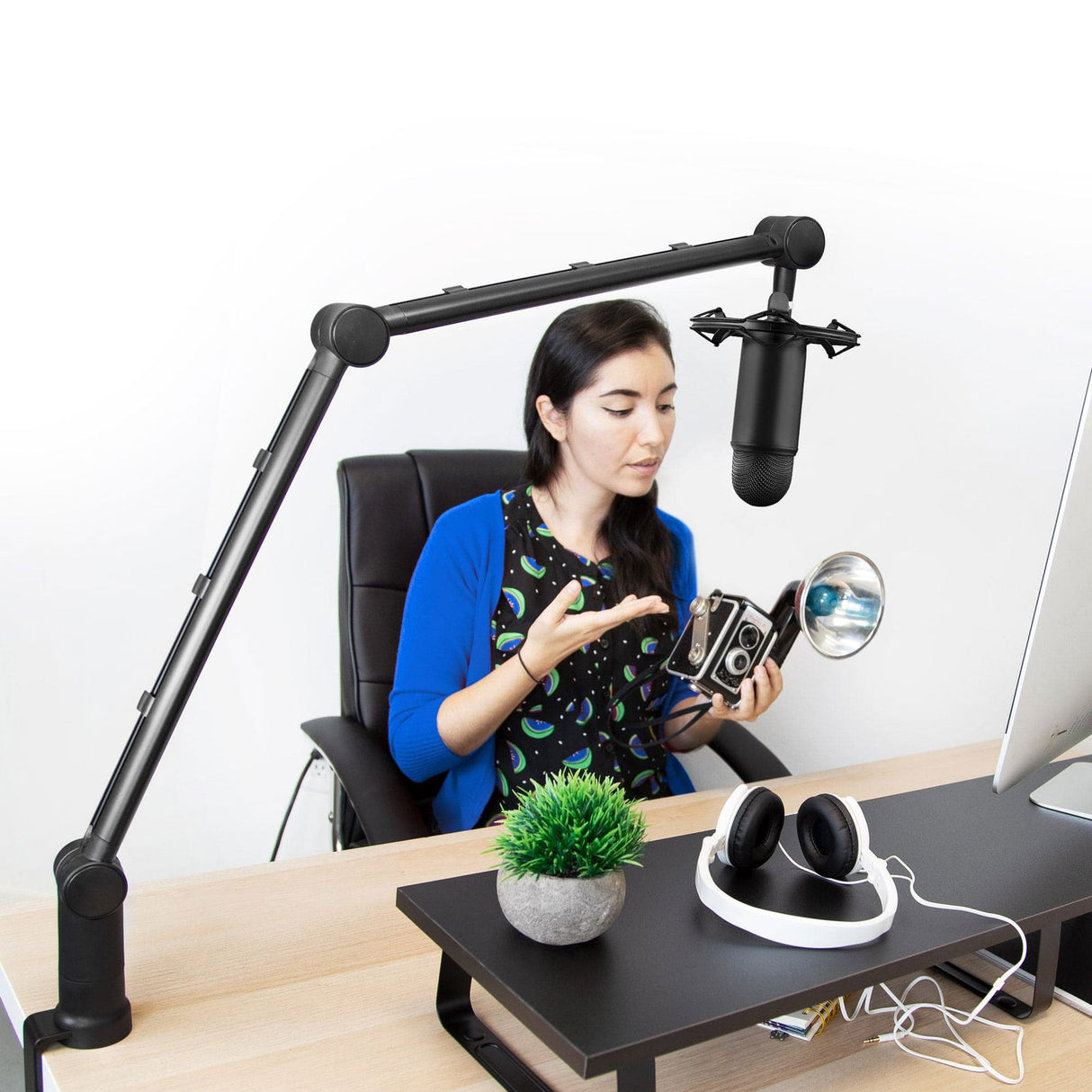 Adjustable Microphone Boom Arm - Mount-It!