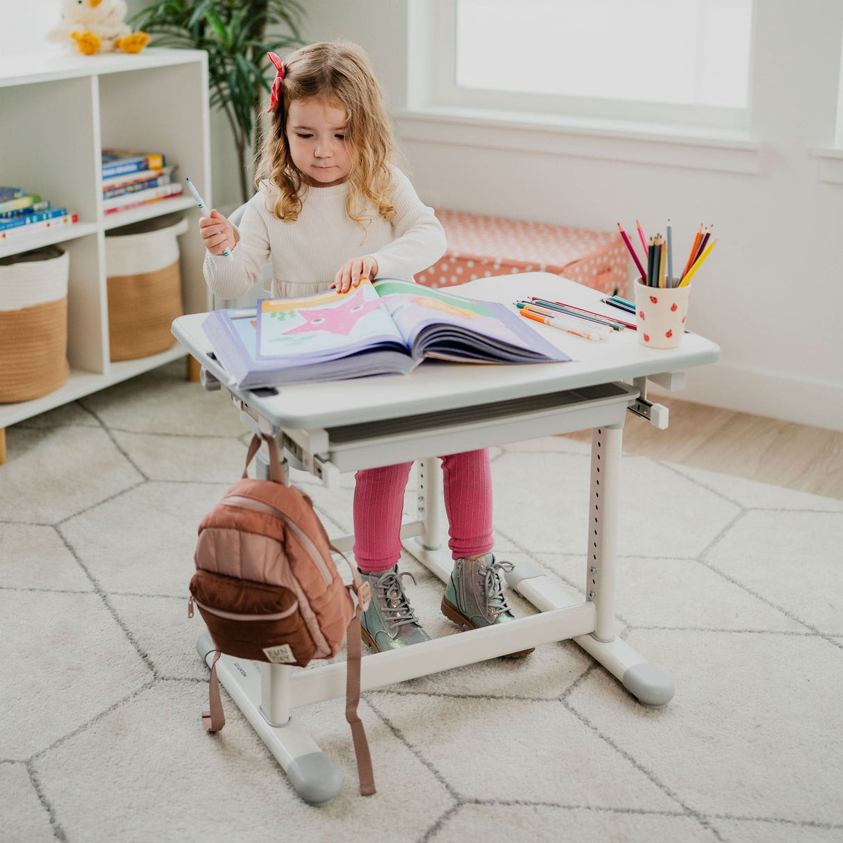 Kids Desk and Chair Set for Ages 3-10