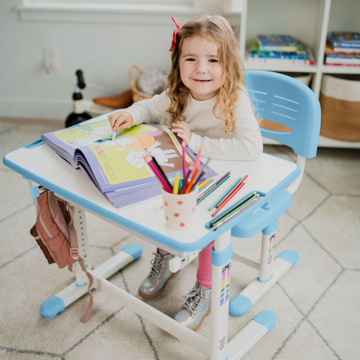 Kids Desk and Chair Set for Ages 3-10