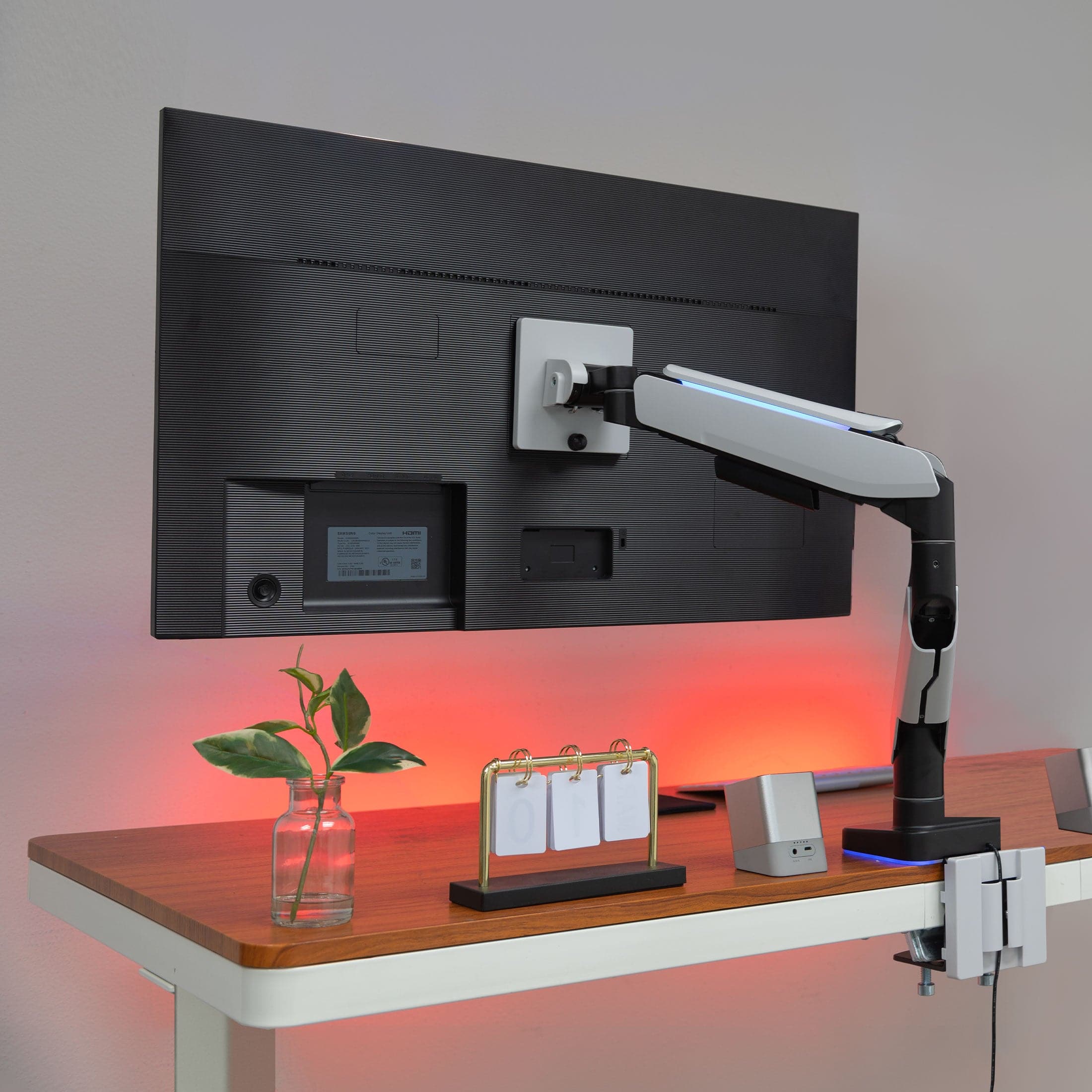 Ultra 500i Under Cabinet Monitor Arm