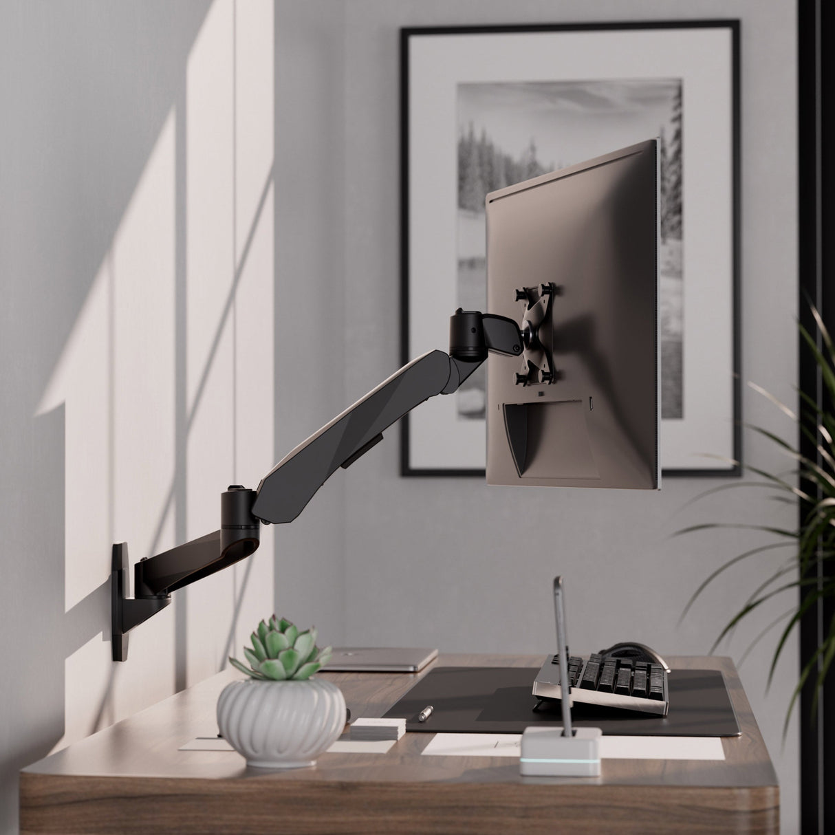 Monitor Mount - CLiX Series Full Motion Single Monitor Wall Mount with Gas Spring Arm - Mount-It! -