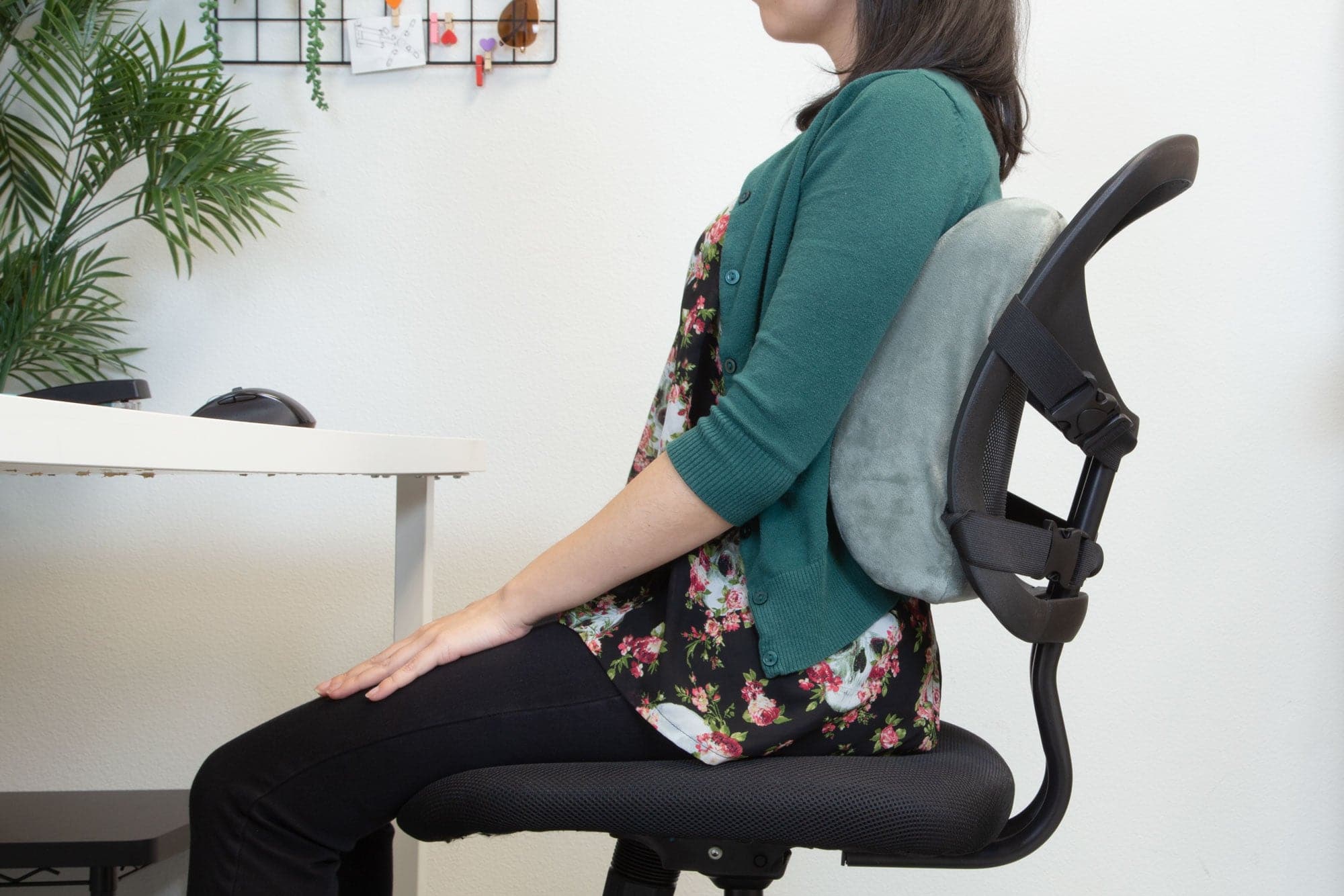 Lumbar support for sitting down 